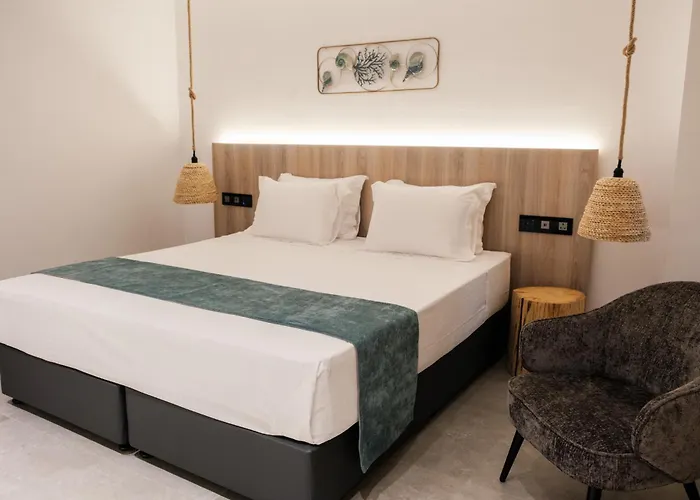 Abacus Suites Ajía Nápa, Famagusta District