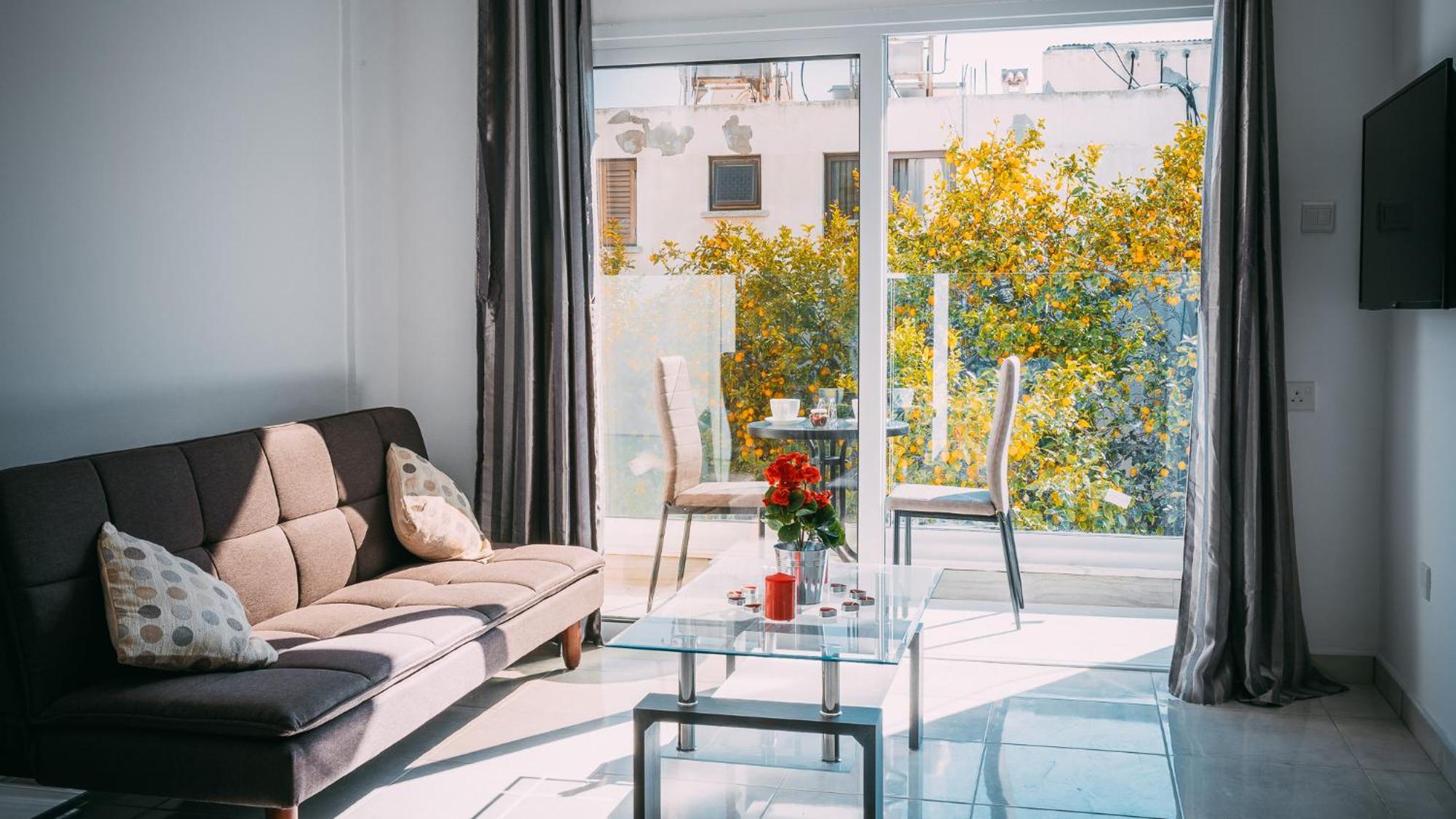 One-Bedroom Apartment with Balcony