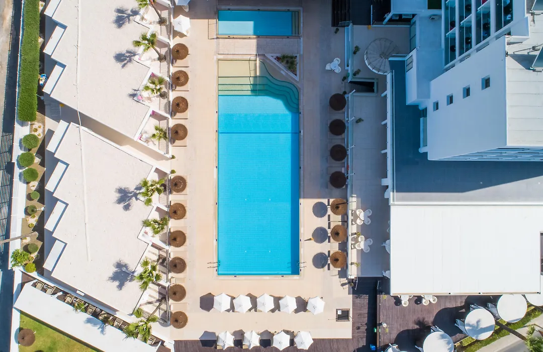 Napa Mermaid Hotel & Suites-1