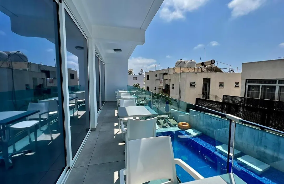Sunny Blue Hotel-1