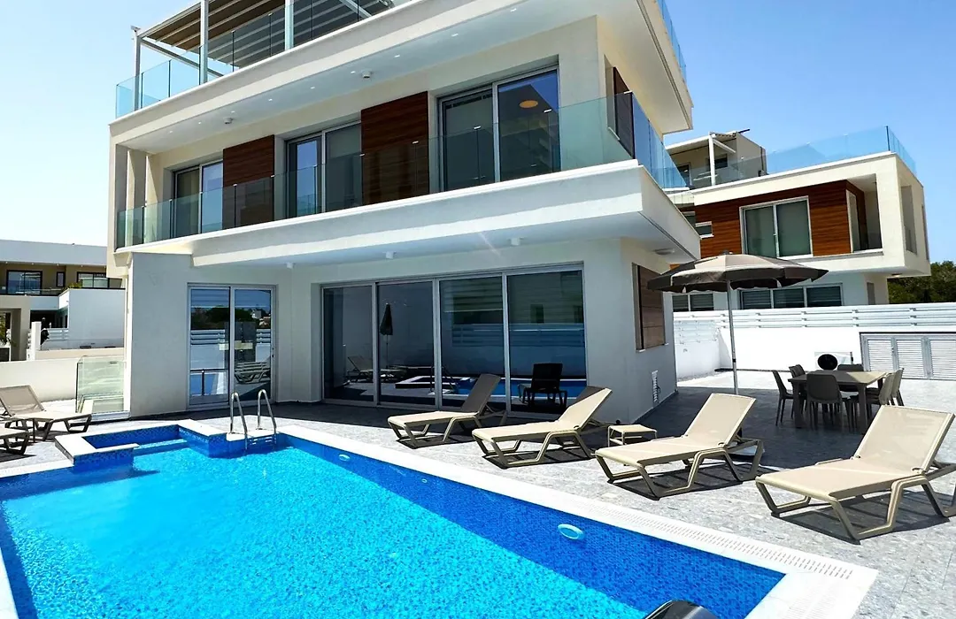 Nissinest Luxury Villas-1