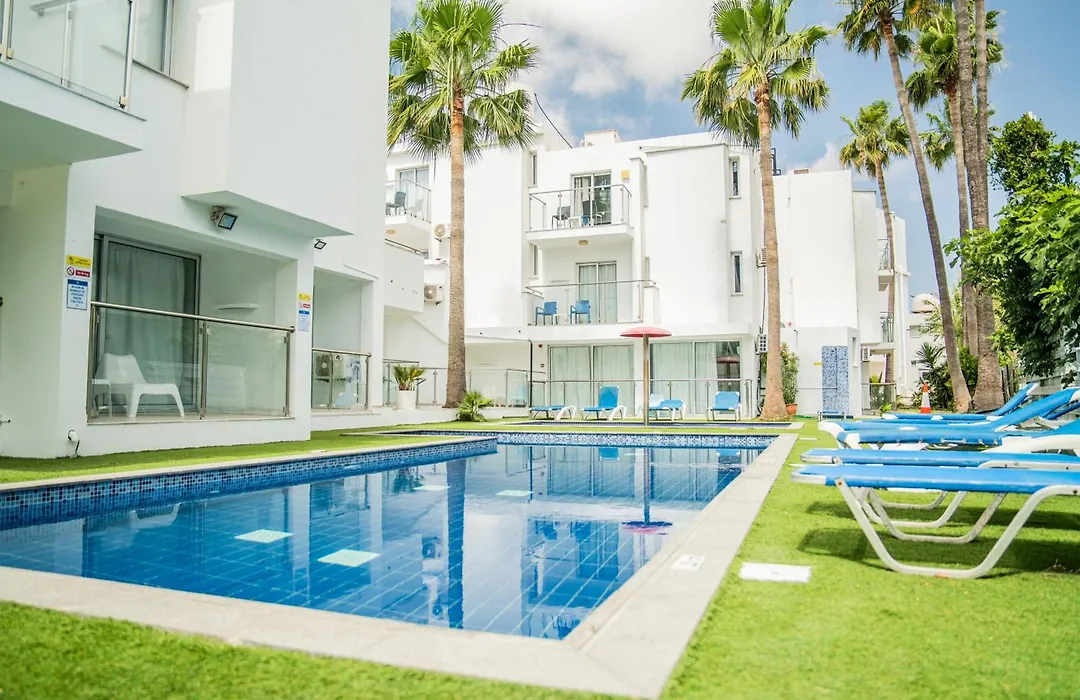 Rio Gardens Aparthotel-1
