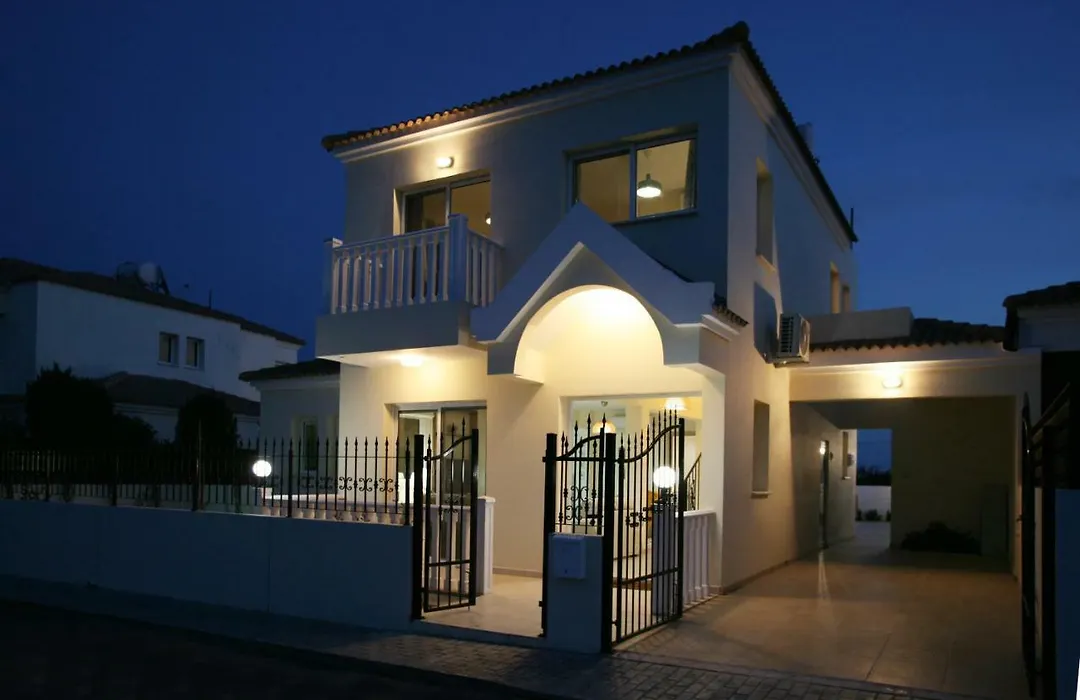 Villa Carmel-1