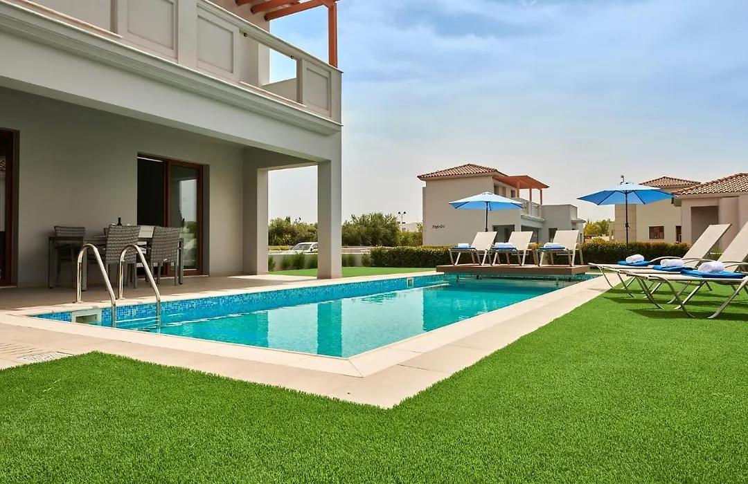 Angie Luxury Beach Villas-1