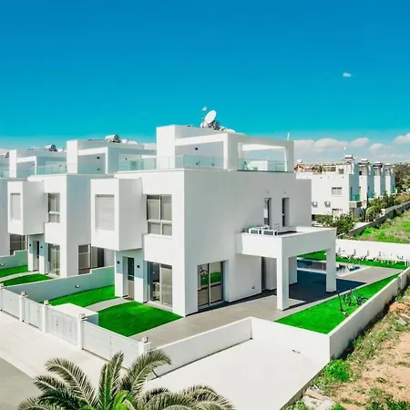 Stay In Style In Modern 3 Bedroom Villas Near Nissi Beach & Square-3