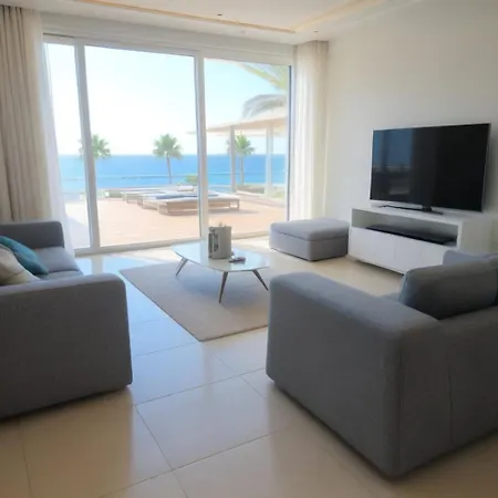 Beachfront Luxury Villa Glory-2