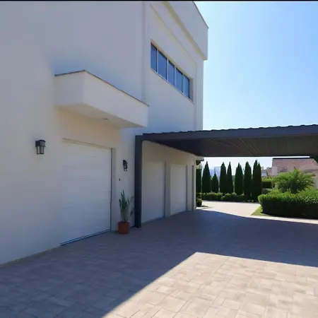 Seaview Luxury Villas Ayia Napa-2