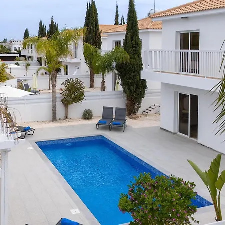 Luxvillasrentals Ayia Napa-3
