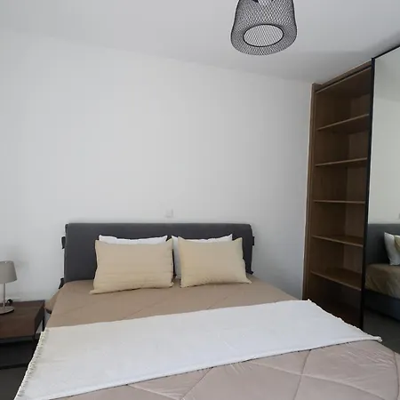 Adamandri Lodge - Prime Location-2