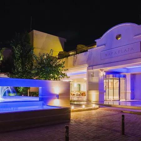 Napa Plaza Hotel (Adults Only)-2