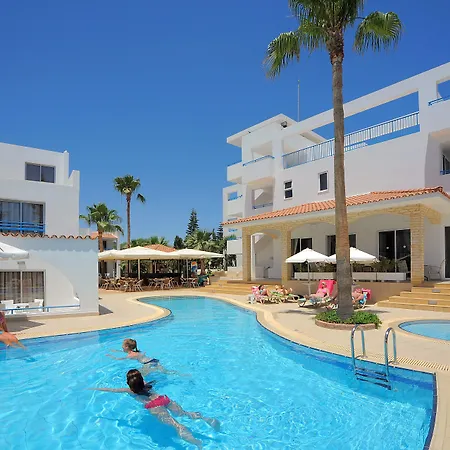 Petrosana Hotel Apartments-3