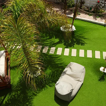 Silver Sea Holiday Apartments-3