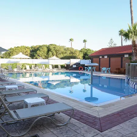 Senator Hotel Apartments - Adults Only-3