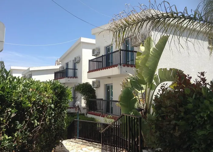 Aphelandra Hotel Apartments