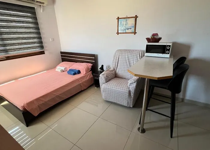 Elena Court Apartments