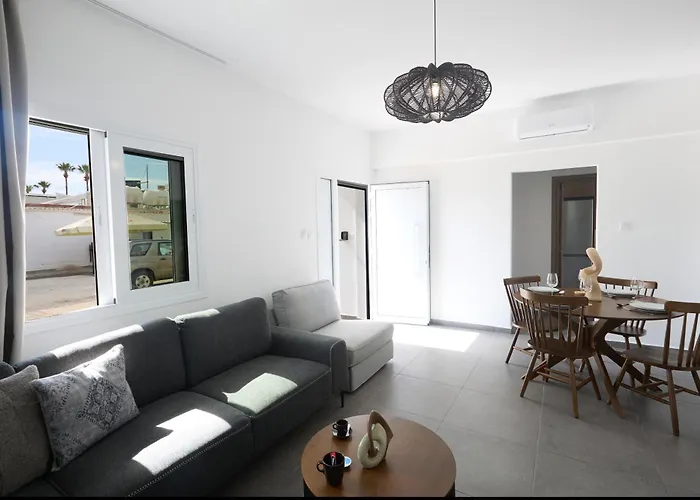 Adamandri Lodge - Prime Location Ayia Napa