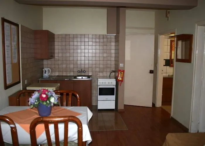 Nick'S Hotel Apartments