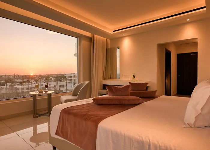 Chrysomare Beach Hotel & Resort